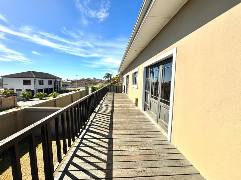5 Bedroom Property for Sale in Beverley Grove Eastern Cape